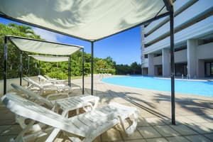 thumbnail: Outdoor pool