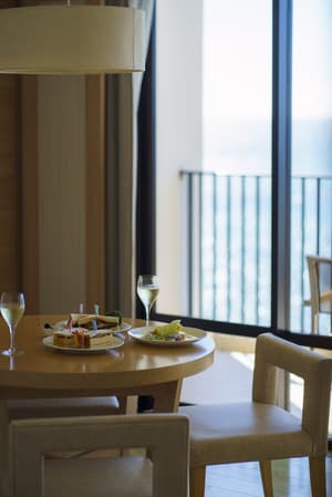 thumbnail: In-room dining