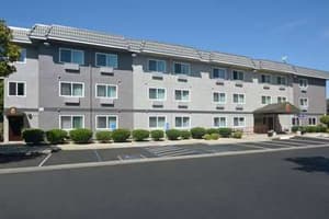 thumbnail: On-Site,Outdoor/Exterior,Exterior View of Building