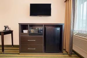 thumbnail: Guest Room,On-Site