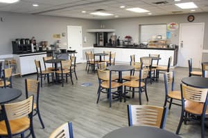 thumbnail: Breakfast area