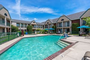 thumbnail: Pool