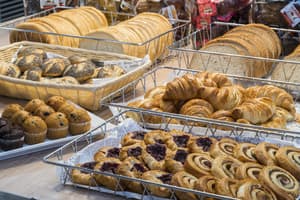 thumbnail: Breakfast buffet