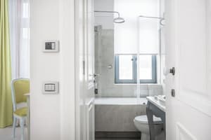 thumbnail: Bathroom