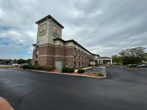 thumbnail: Exterior