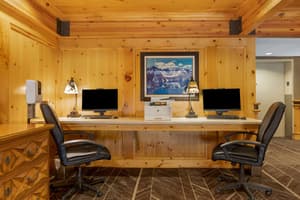thumbnail: Business center