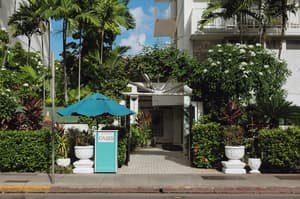 thumbnail: Exterior