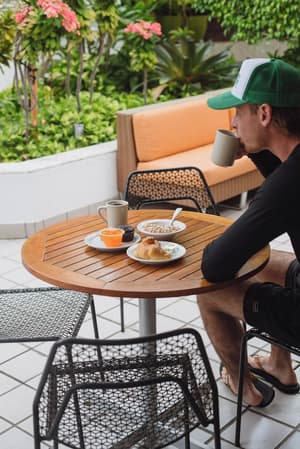 thumbnail: Breakfast area