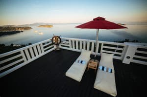 thumbnail: General view