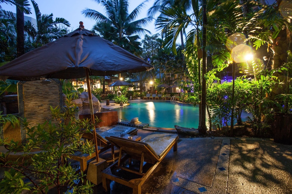 Pool