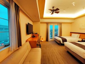 thumbnail: Room