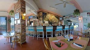 thumbnail: Bar (on property)
