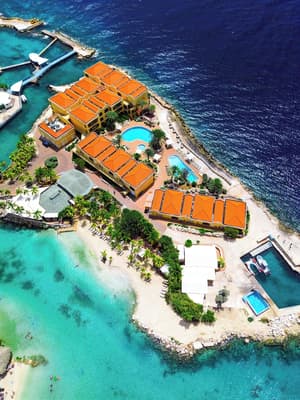 thumbnail: Exterior