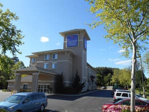 thumbnail: Exterior