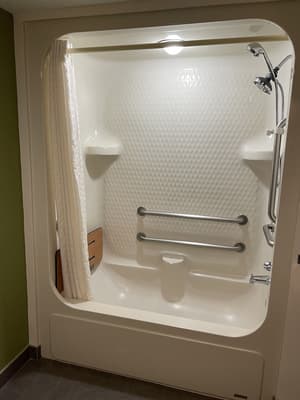 thumbnail: Bathroom