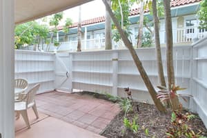 thumbnail: Terrace/patio