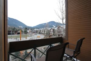 thumbnail: Balcony