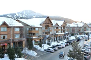 thumbnail: Balcony view