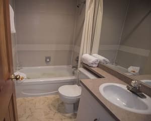 thumbnail: 2202I07L.jpg