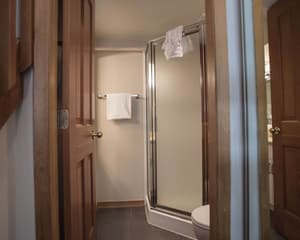 thumbnail: 2202I08L.jpg