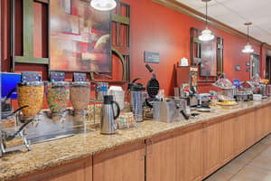 thumbnail: Breakfast area
