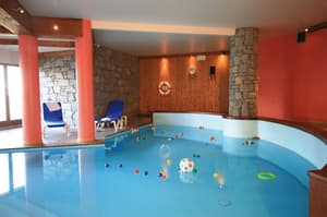thumbnail: Pool