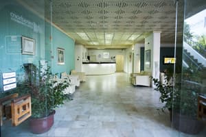 thumbnail: Interior entrance