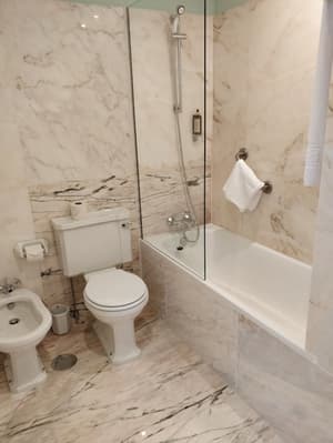 thumbnail: Bathroom