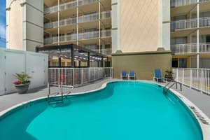 thumbnail: Outdoor pool