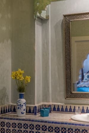 thumbnail: Bathroom sink