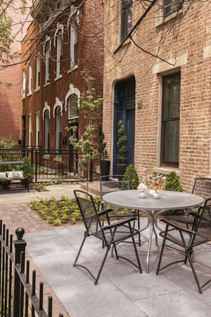 thumbnail: Terrace/patio