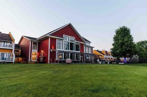 thumbnail: Front of property
