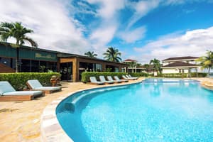thumbnail: Pool