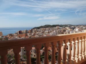 thumbnail: Balcony view