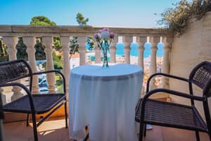 thumbnail: Balcony