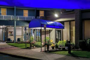 thumbnail: Exterior