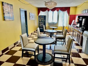 thumbnail: Breakfast buffet