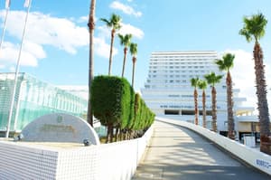 thumbnail: Exterior