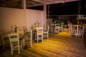 thumbnail: Terrace/patio