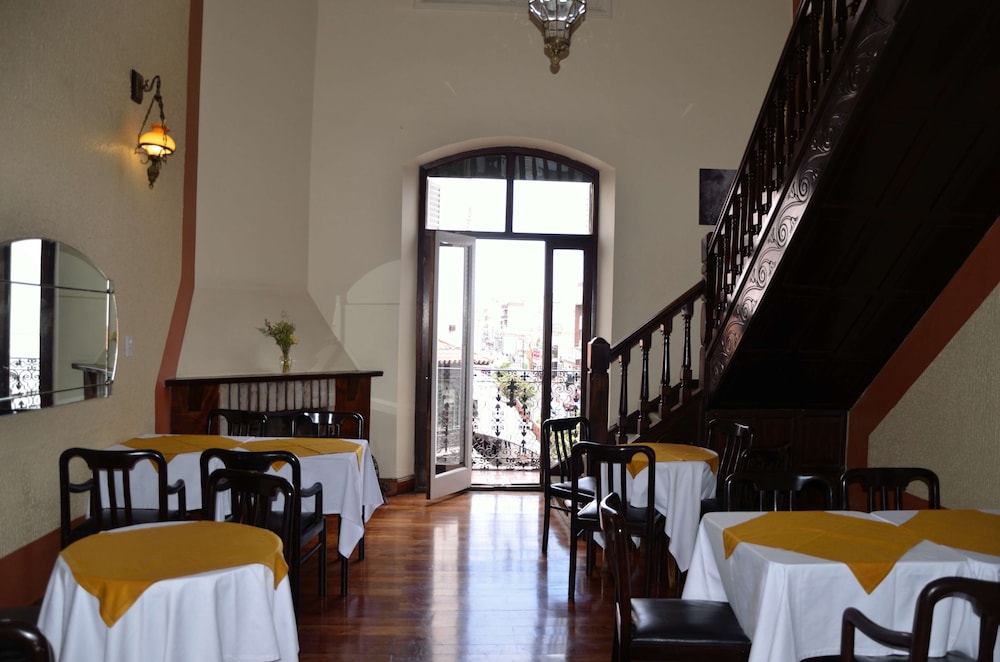 Restaurant-cafeteria