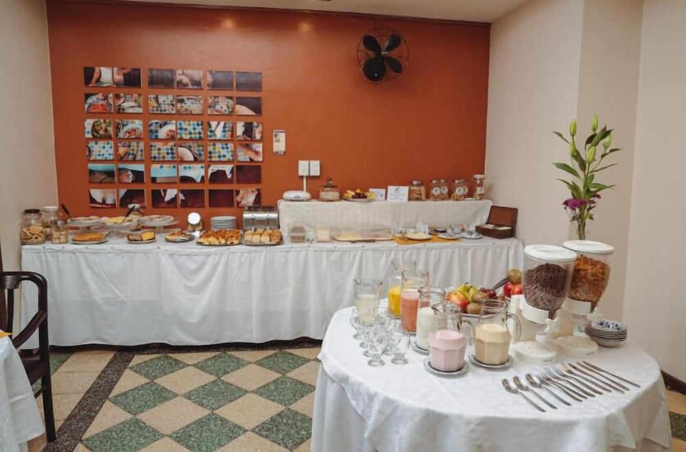 Restaurant-cafeteria