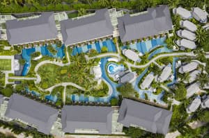 thumbnail: Pool