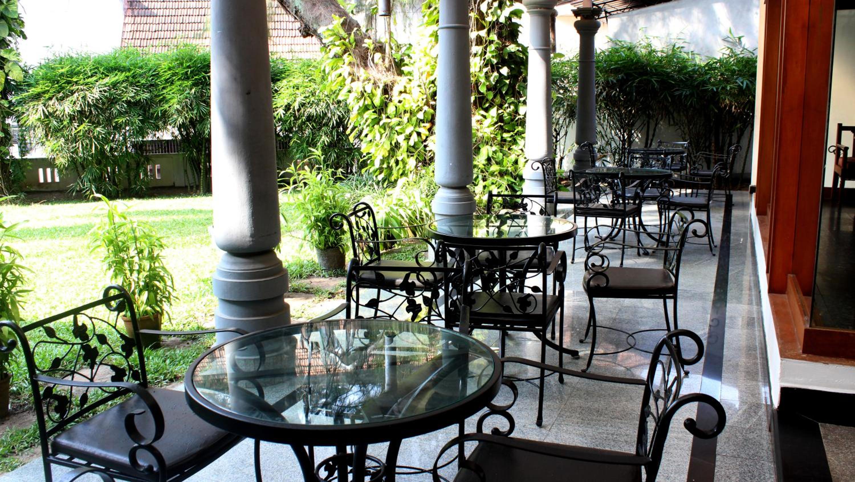 Restaurant-cafeteria