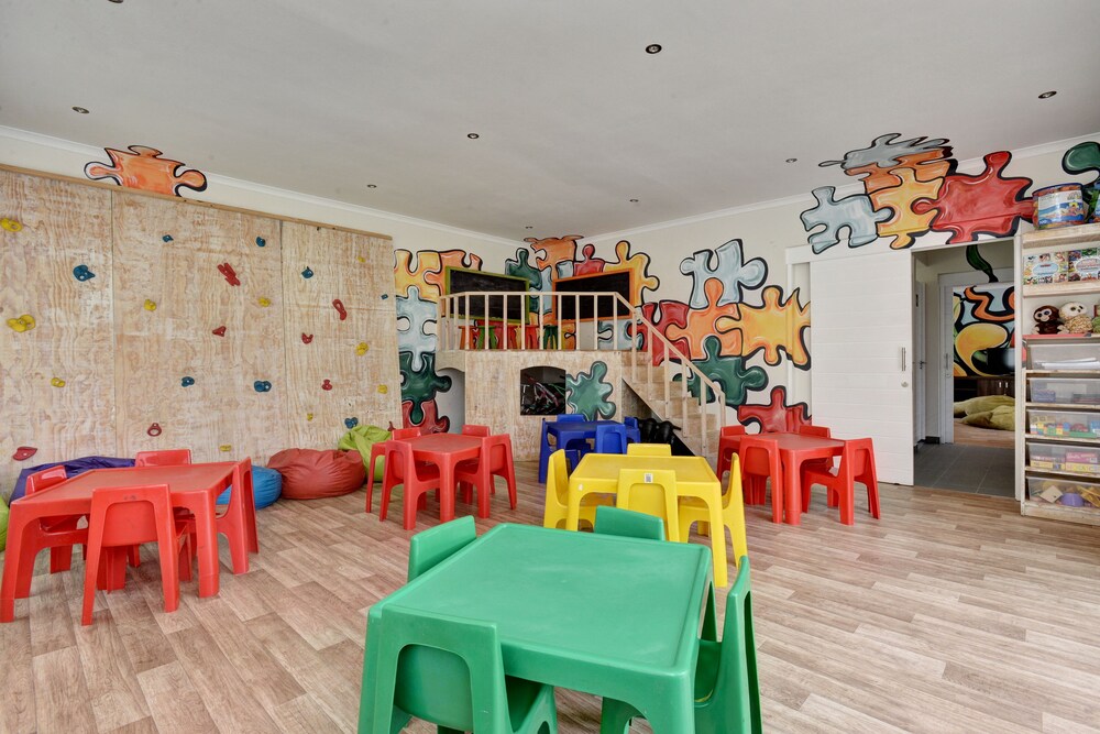 Children's play area - indoor
