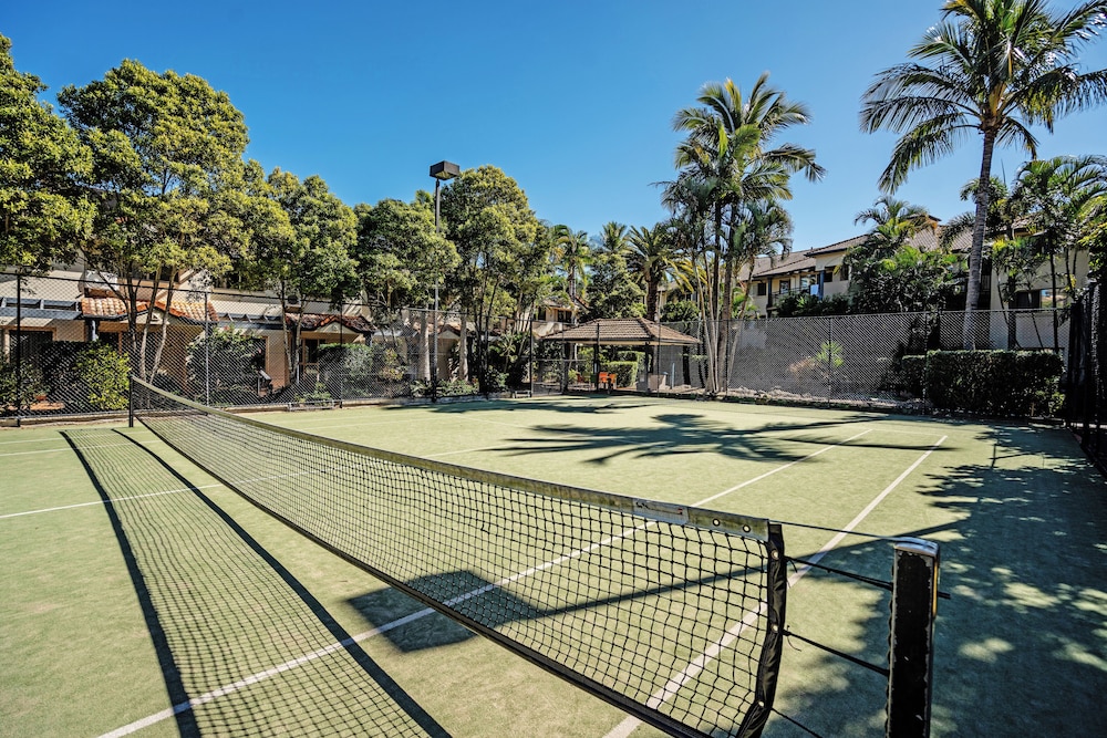 Tennis court