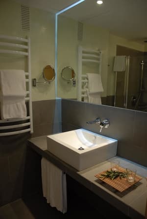 thumbnail: Bathroom