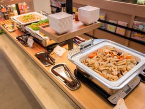 thumbnail: Restaurant