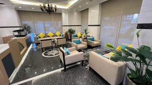 thumbnail: Lobby lounge