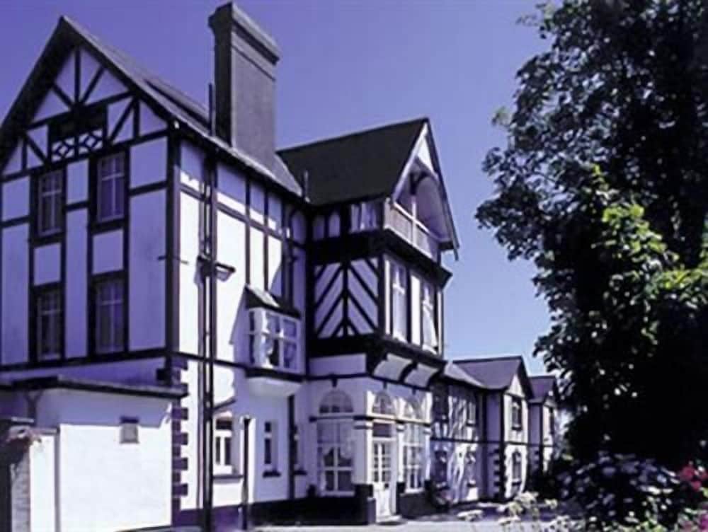 Primary image