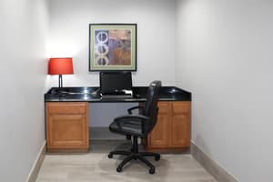 thumbnail: Business center